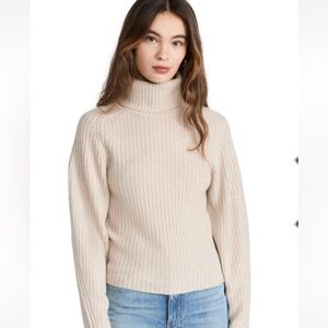 Vince 100% cashmere sweater new with tag